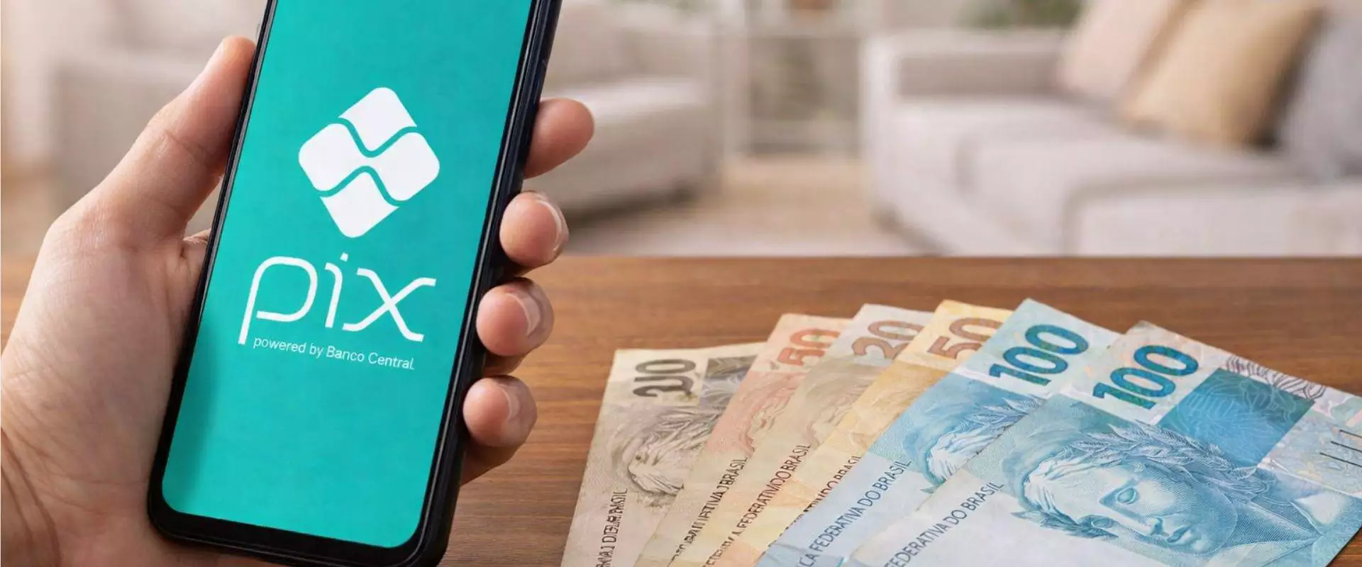 Empréstimo via Pix: por que virou alternativa ao cartão de crédito e quais cuidados tomar